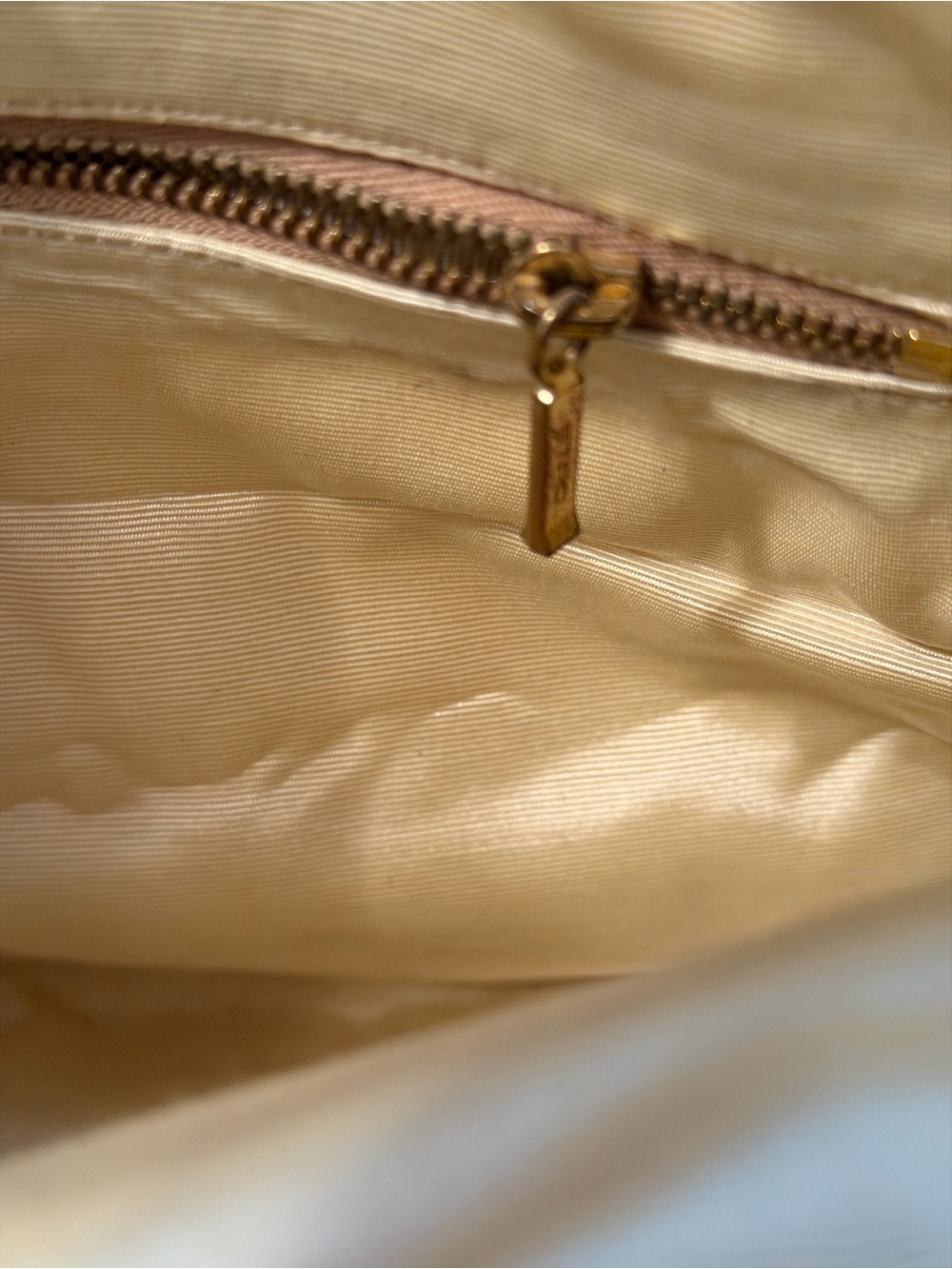 Vintage Etro two- way Leather-Trim Paisley Dome Satchel/Crossbody - Picture 13 of 16